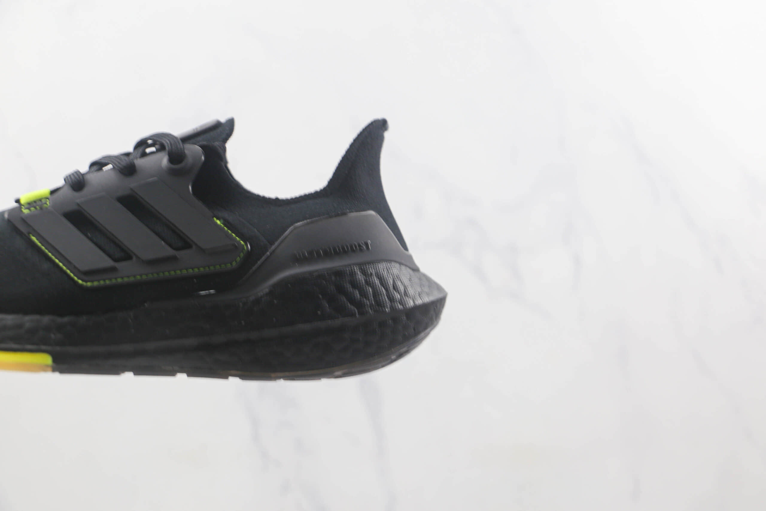 阿迪达斯Adidas Ultra Boost 22 Consortium莆田纯原复刻版本UB8.0黑绿黄色爆米花跑鞋原楦头纸板打造 货号：GX5915
